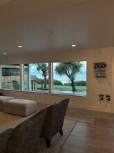 90031 Cape Arago Hwy in Coos Bay, OR - Building Photo - Building Photo