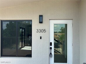 3305 20th St SW in Lehigh Acres, FL - Foto de edificio - Building Photo