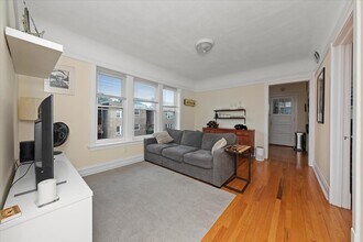 4821 N Washtenaw Ave in Chicago, IL - Building Photo - Building Photo
