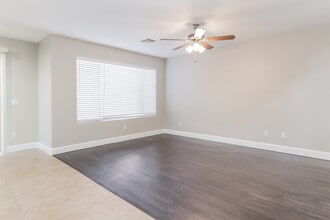 5309 Las Cruces Heights St in North Las Vegas, NV - Building Photo - Building Photo