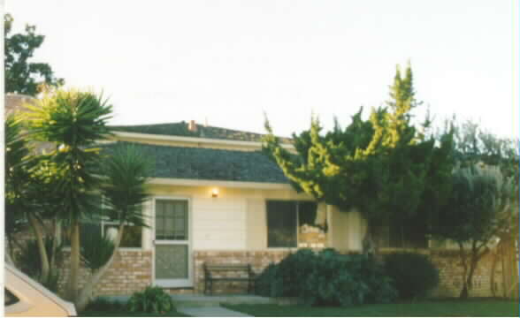 325 Greendale Way in San Jose, CA - Foto de edificio - Building Photo