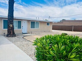 15634 Sueno Ln in Victorville, CA - Building Photo