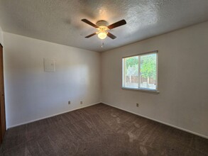 2711 Rincon Ct in Santa Fe, NM - Building Photo - Building Photo