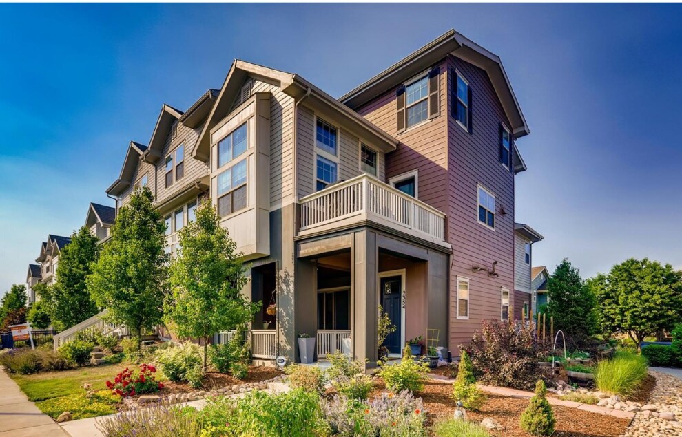 2354 Central Park Blvd in Denver, CO - Building Photo