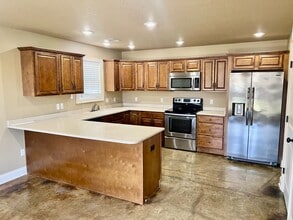 6057 Beaver Creek Ln in Jonesboro, AR - Building Photo - Building Photo