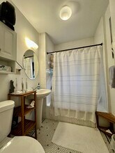 456 Park Dr, Unit 14 in Boston, MA - Building Photo - Building Photo