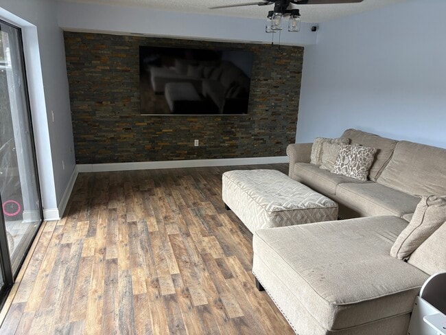 property at 2940 Peach St
