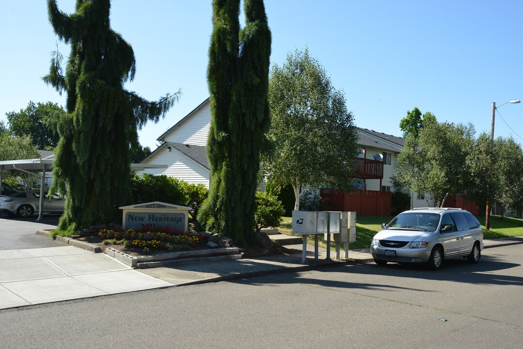 New Heritage Village in Keizer, OR - Building Photo