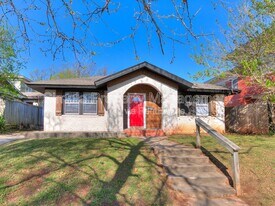 2605 N Robinson Ave in Oklahoma City, OK - Building Photo