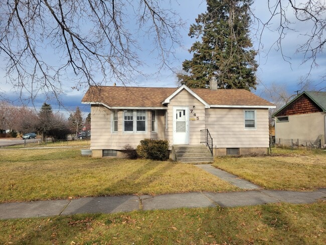 745 Edith St in Missoula, MT - Building Photo - Building Photo