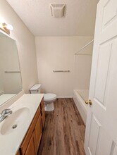 11 Woodcock St in Black Mountain, NC - Building Photo - Building Photo