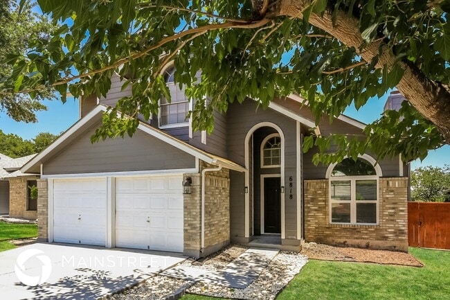6818 Still Lake Dr in San Antonio, TX - Building Photo - Building Photo