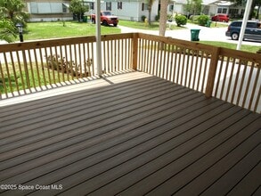 709 Lark Dr in Micco, FL - Building Photo - Building Photo