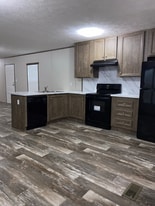 54686 Co Rd 19 in Bristol, IN - Building Photo