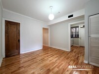 3904 N Janssen Ave in Chicago, IL - Building Photo - Building Photo