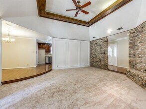 17234 Marianne Cir in Dallas, TX - Building Photo - Building Photo