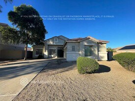 14210 W Hearn Rd in Surprise, AZ - Building Photo