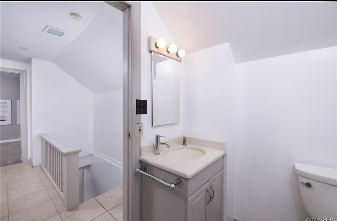 13 Orton Pl in Buffalo, NY - Building Photo