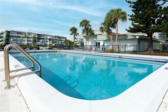 2781 Taft St in Hollywood, FL - Building Photo - Building Photo