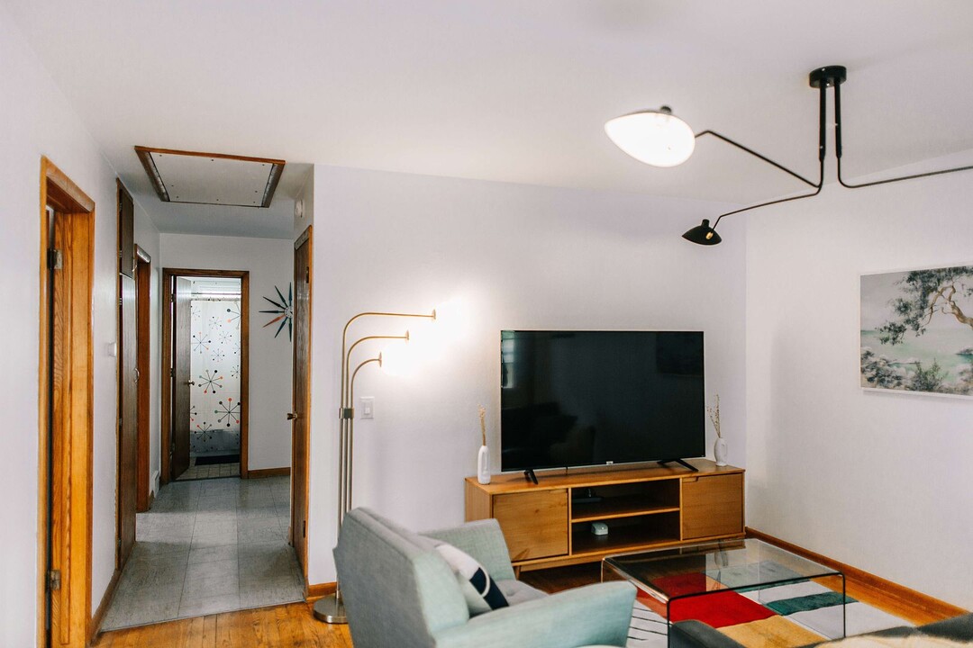 217 Rosemary Ave-Unit -2 BR Duplex with dog run/private patio in Madison, WI - Building Photo