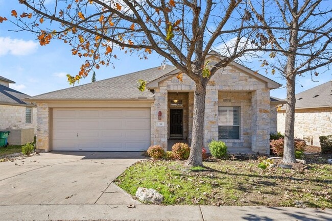 38 White Magnolia Cir in Lakeway, TX - Building Photo - Building Photo