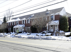 445 Union Ave in Rutherford, NJ - Building Photo