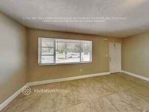 2199 NW 81st Terrace in Sunrise, FL - Building Photo - Building Photo