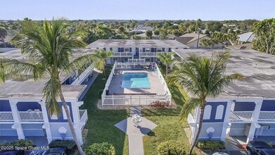 1170 S Patrick Dr in Satellite Beach, FL - Foto de edificio - Building Photo