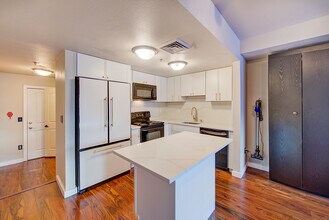 1441 Central St, Unit 203 in Denver, CO - Building Photo - Building Photo