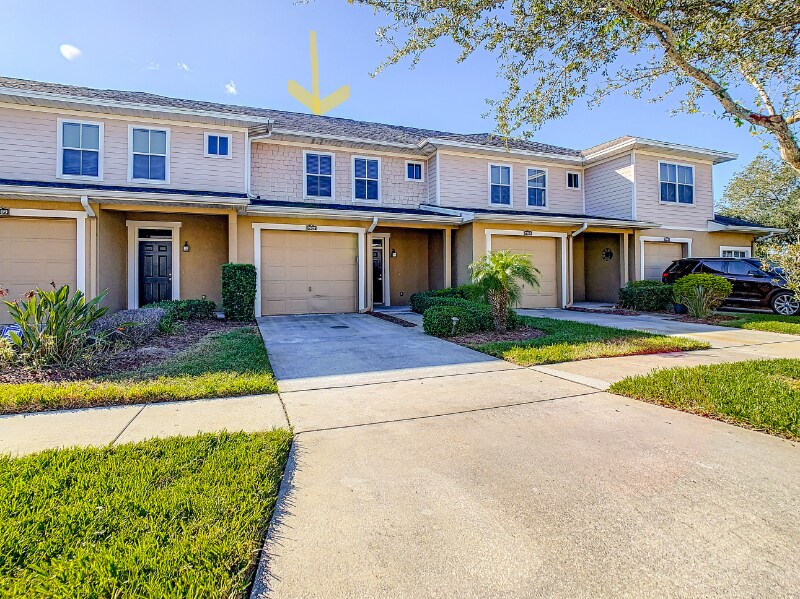 7907 Down Royal Rd in Tampa, FL - Building Photo