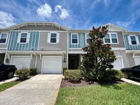 1107 Beach Dune Dr in Jacksonville, FL - Building Photo