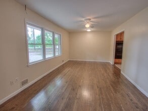 45 Chaffin Rd in Roswell, GA - Building Photo - Building Photo