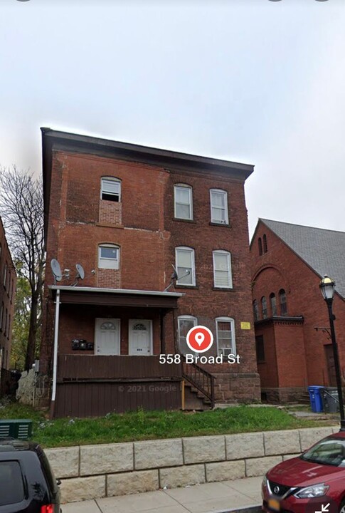 556-558 Broad St-Unit -2nd Floor in Hartford, CT - Building Photo