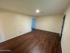 105 Chag St in Lafayette, LA - Building Photo - Building Photo