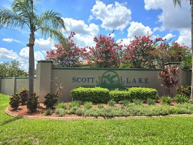 696 Jessanda Cir in Lakeland, FL - Building Photo - Building Photo