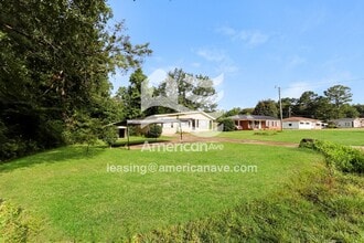 3020 16th Ave SW in Lanett, AL - Building Photo - Building Photo