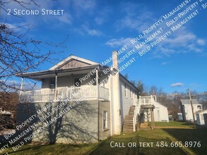 2 2nd St in Kutztown, PA - Building Photo - Building Photo