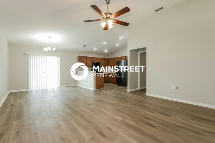 5090 Belmont Park Ln in Mulberry, FL - Building Photo