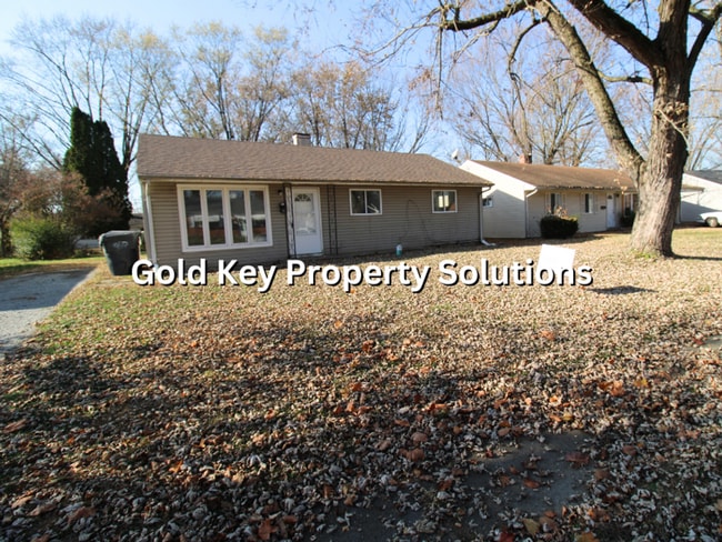 property at 1941 Beverly Ct