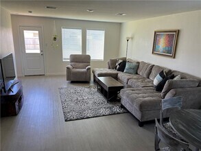 5324 Gabby Pass in Bryan, TX - Building Photo - Building Photo