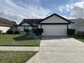 3041 Bloomsbury Dr in Kissimmee, FL - Building Photo - Building Photo