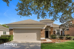 5919 Wind Cave Ln, Unit 020-036 in Jacksonville, FL - Building Photo