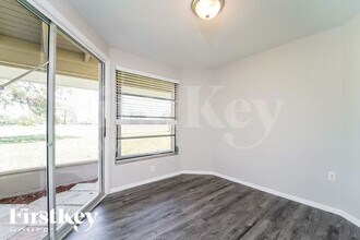 76 Oakland Hills Ct in Rotonda West, FL - Building Photo - Building Photo