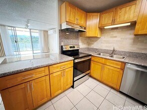 95-2048-2048 Waikalani Pl in Mililani, HI - Building Photo - Building Photo