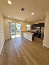 6959 Long Pine Cir in Coconut Creek, FL - Building Photo - Building Photo