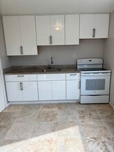 6742 Snowdon Ave in El Cerrito, CA - Building Photo - Building Photo