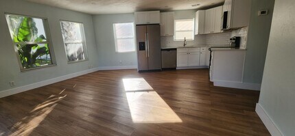 6259 Kendrick St in Jupiter, FL - Building Photo - Building Photo