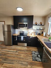 1110 N 17th St in Bismarck, ND - Building Photo - Building Photo