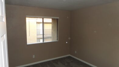 31200 Landau Blvd, Unit #2406 in Cathedral City, CA - Foto de edificio - Building Photo