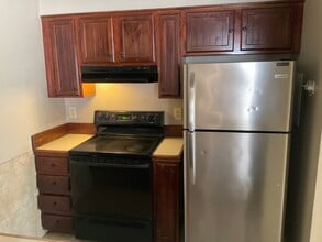 107 Coulee Dr, Unit B in Lafayette, LA - Building Photo - Building Photo